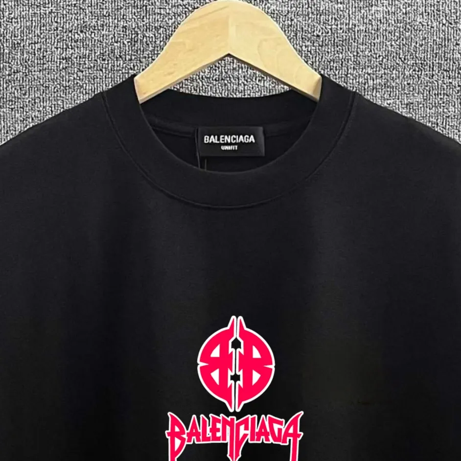Bale* * 2026 New Arrival logo t Same Style ：Black White Red Size： S （90-130 ） M （120-150 ） L （140-165 ） XL （160-180 ） XXL （180-210 ）